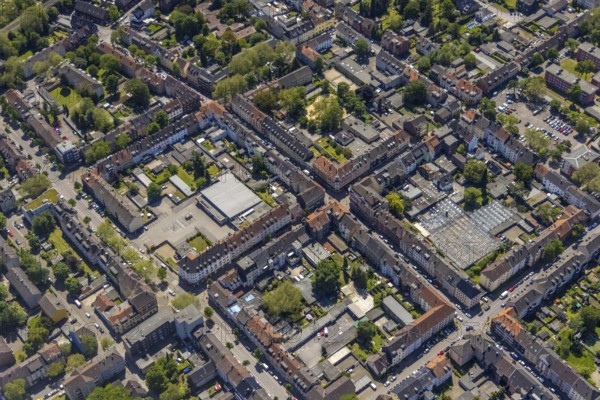 Aerial view, secondary centre Horst, Markenstraße, retail centre, Horst, Gelsenkirchen, Ruhr area, North Rhine-Westphalia, Germany, DE, Europe, birds-eyes view, aerial view, aerial photography, aerial photography, overview, bird's eye view, retail centres of the city of Gelsenkirchen, shopping street, district