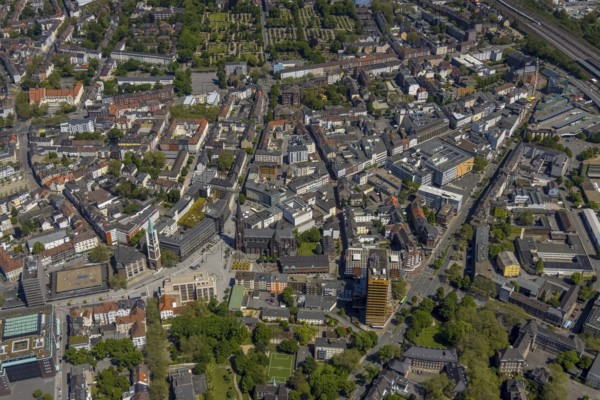 Aerial view, main centre Gelsenkirchen-Mitte, City Gelsenkirchen, Bahnhofstraße, market place, retail centre, Schalke, Gelsenkirchen, Ruhr area, North Rhine-Westphalia, Germany, DE, Europe, birds-eyes view, aerial view, aerial photography, aerial photography, overview, overview, bird's eye view, retail centres of the city of Gelsenkirchen, shopping street, district