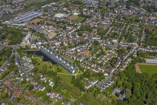 Aerial view, supplementary location retail centre, Bochumer Straße, Wissenschaftspark Gelsenkirchen GmbH, Ückendorf, Gelsenkirchen, Ruhr area, North Rhine-Westphalia, Germany, DE, Europe, birds-eyes view, aerial view, aerial photography, aerial photography, overview, overview, bird's eye view, retail centre, retail centres of the city of Gelsenkirchen, shopping street, district