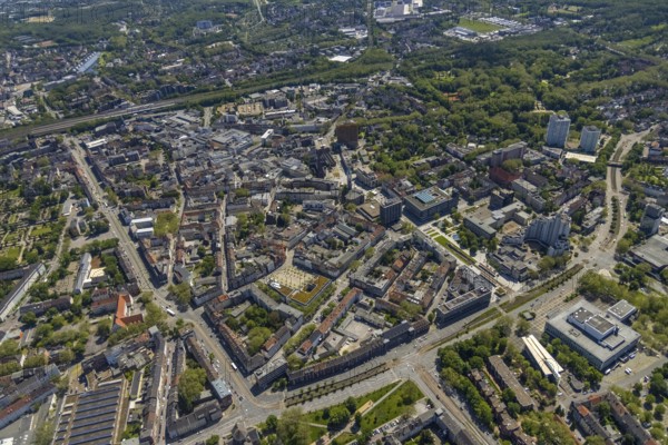 Aerial view, main centre Gelsenkirchen-Mitte, City Gelsenkirchen, Bahnhofstraße, market place, retail centre, Schalke, Gelsenkirchen, Ruhr area, North Rhine-Westphalia, Germany, DE, Europe, birds-eyes view, aerial view, aerial photography, aerial photography, overview, overview, bird's eye view, retail centres of the city of Gelsenkirchen, shopping street, district