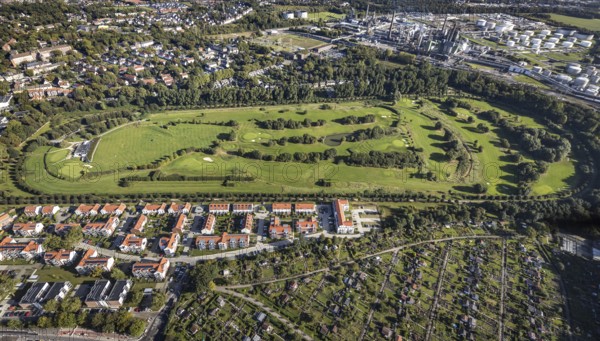 Aerial view, golf course golf club Schloss Horst in the district Horst in Gelsenkirchen, Ruhr area, North Rhine-Westphalia, Germany, DE, Europe, Gelsenkirchen, golf, golf course, golf club, golf course, golf meadow, aerial view, aerial photography, aerial photography, sports, overview, bird's-eye view, overview
