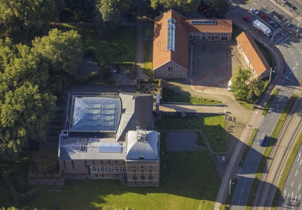 Aerial view, adventure museum Schloss Horst and outer castle Schloss Horst in the district Horst in Gelsenkirchen, Ruhr area, North Rhine-Westphalia, Germany, DE, Europe, Gelsenkirchen, aerial view, aerial photography, aerial photography, Museum Schloss Horst, castle, overview, bird's-eye view, overview