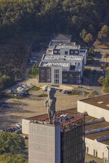 Aerial view, Hercules of Gelsenkirchen sculpture in the Nordstern industrial park on the winding tower of the former Nordstern colliery in the Horst district of Gelsenkirchen, Ruhr area, North Rhine-Westphalia, Germany, DE, Europe, figures, Gelsenkirchen, aerial view, aerial photography, aerial photography, monumental statue, sculpture, symbol, overview, bird's-eye view, overview