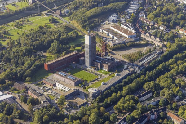 Aerial view, Hercules of Gelsenkirchen sculpture in the Nordstern industrial park on the winding tower of the former Nordstern colliery in the Horst district of Gelsenkirchen, Ruhr area, North Rhine-Westphalia, Germany, DE, Europe, figures, Gelsenkirchen, aerial view, aerial photography, aerial photography, monumental statue, sculpture, symbol, overview, bird's-eye view, overview