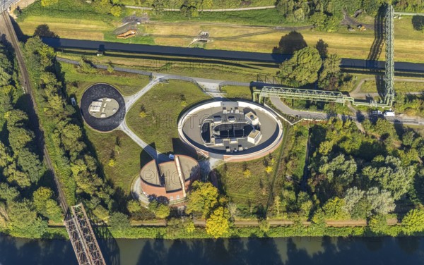 Aerial view, New pumping station building of the Emschergenossenschaft near the Sutumer Brücken on the lock island between the Rhine-Herne Canal and the river Emscher in the district of Schalke-Nord in Gelsenkirchen, Ruhr area, North Rhine-Westphalia, Germany, sewage pumping station, DE, Emschergenossenschaft, Emscher island, Europe, Gelsenkirchen, aerial view, aerial photography, aerial photography, overview, bird's-eye view, overview