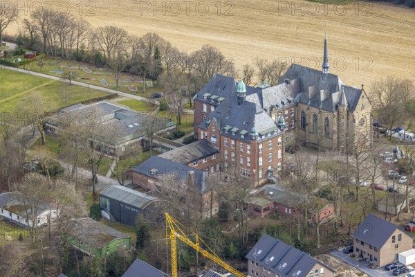 Aerial view, Fachklinik Kamillushaus Heidhausen, Essen-Heidhausen, Essen, Ruhr area, North Rhine-Westphalia, Germany, DE, Europe, healthcare, hospital, clinic, clinic centre, hospital, aerial view, aerial photography, aerial photography, medical facility, medical assistance, emergency service, overview, bird's-eye view, overview, medical care