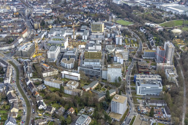 Aerial view, University Hospital Essen, construction site at the building Institute Group 1 (IG1), Mensa Campus Klinikum, Essen-Holsterhausen, Essen, Ruhr area, North Rhine-Westphalia, Germany, construction work, construction area, construction site, building plots, construction measure, construction project, construction site, DE, Europe, LLZ, Teaching and Learning Centre of the Medical Faculty of the University of Duisburg-Essen, aerial view, aerial photography, aerial photography, new building, overview, university hospital, bird's eye view, birds-eyes view, overview