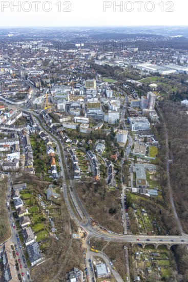 Aerial view, University Hospital Essen, construction site at the building Institute Group 1 (IG1), Mensa Campus Klinikum, Essen-Holsterhausen, Essen, Ruhr area, North Rhine-Westphalia, Germany, construction work, construction area, construction site, building plots, construction measure, construction project, construction site, DE, Europe, LLZ, Teaching and Learning Centre of the Medical Faculty of the University of Duisburg-Essen, aerial view, aerial photography, aerial photography, new building, overview, university hospital, bird's eye view, birds-eyes view, overview