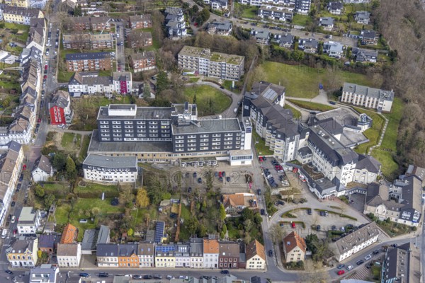 Aerial view, Kliniken Essen Mitte - Evangelisches Krankenhaus Essen-Werden, St. Josef Krankenhaus Essen-Werden, Werden, Essen, Ruhr area, North Rhine-Westphalia, Germany, DE, Europe, healthcare, hospital, clinic, clinic centre, hospital, aerial view, aerial photography, aerial photography, medical facility, medical aid, emergency service, Pattbergstraße, Probsteistraße, overview, bird's-eye view, bird's-eye view, overview, medical care