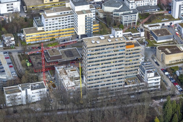 Aerial view, University Hospital Essen, construction site at the building Institute Group 1 (IG1), Mensa Campus Klinikum, Essen-Holsterhausen, Essen, Ruhr area, North Rhine-Westphalia, Germany, construction work, construction area, construction site, building plots, construction measure, construction project, construction site, DE, Europe, LLZ, Teaching and Learning Centre of the Medical Faculty of the University of Duisburg-Essen, aerial view, aerial photography, aerial photography, new building, overview, university hospital, bird's eye view, birds-eyes view, overview