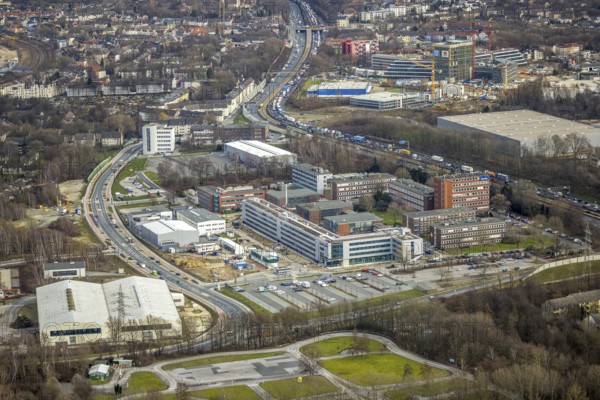 Aerial view, Technology Park Essen TPE on the A40 motorway, TÜV Informationstechnik GmbH group of companies TÜV NORD, Am Technologiepark, Essen-Kray, Essen, Ruhr area, North Rhine-Westphalia, Germany, A40 motorway, DE, development, Europe, commercial enterprises, commercial area, commercial park, commercial location, commercial use, industrial location, capacity requirements, aerial view, aerial photography, aerial photography, new building, technology, TÜV, overview, bird's-eye view, bird's-eye view, overview