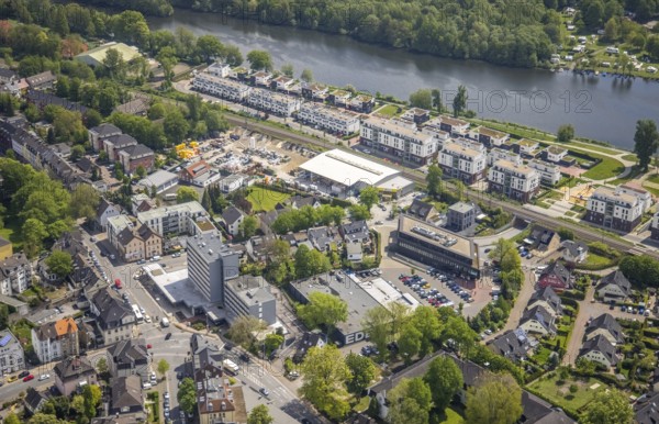 Aerial view, shopping centre high-rise city, joint and sports clinic Rhine/Ruhr, housing estate Am Kettwiger Ruhrbogen, Kettwig, Essen, Ruhr area, North Rhine-Westphalia, Germany, DE, shopping square, shopping centre, Europe, high-rise buildings, aerial view, aerial photography, aerial photography, local supply centre, Ringstraße, overview, bird's-eye view, overview