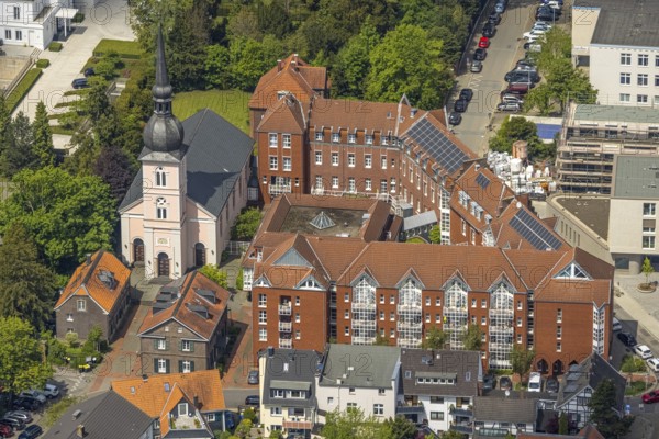 Aerial view, catholic parish church St. Peter, St. Josefshaus, Kettwig, Essen, Ruhr area, North Rhine-Westphalia, Germany, place of worship, DE, Europe, religious community, place of worship, holy place, church, parish, denomination, aerial view, aerial photography, aerial photography, religion, religious site, overview, bird's eye view, birds-eyes view, overview