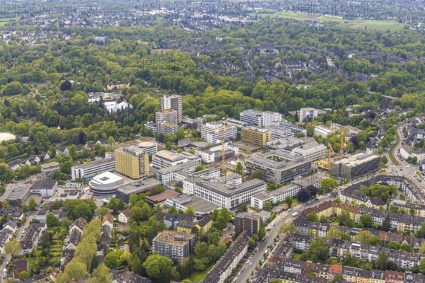 Aerial view, University Hospital Essen, construction site at the building institute group 1, canteen campus hospital, Essen-Holsterhausen, Essen, Ruhr area, North Rhine-Westphalia, Germany, construction work, construction area, construction site, building plots, construction project, construction site, DE, Europe, LLZ, Teaching and Learning Centre of the Medical Faculty of the University of Duisburg-Essen, aerial view, aerial photography, aerial photography, new building, overview, university hospital, bird's-eye view, bird's-eye view, overview