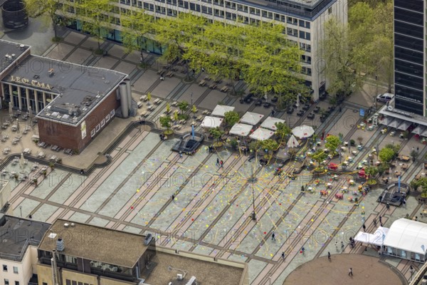Aerial view, Kennedyplatz with radiation mast, city centre, Essen, Ruhr area, North Rhine-Westphalia, Germany, DE, Europe, aerial view, aerial photography, aerial photography, square, overview, bird's eye view, pennant, birds-eyes view, overview