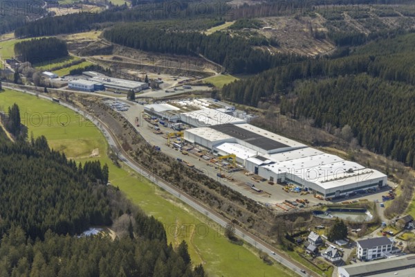 Aerial photograph, Erndtebrücker Eisenwerk GmbH, Erndtebrück, Siegerland, North Rhine-Westphalia, Germany, DE, Europe, commercial enterprises, commercial area, commercial site, commercial use, industrial area, industrial site, aerial photograph, aerial photography, aerial photography, overview, bird's-eye view, birds-eyes view, overview