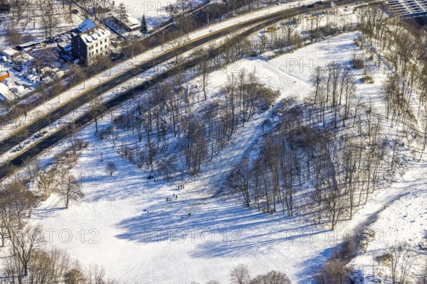 Aerial view, trees in the snow. in Volkspark, Essen-Bochold, Essen, Ruhr area, North Rhine-Westphalia, Germany, DE, Europe, aerial view, aerial photography, aerial photography, park, snow, overview, bird's-eye view, winter, birds-eyes view, overview
