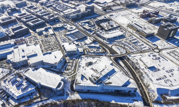 Aerial view, furniture store XXXLutz Kröger Essen, scooter, Ikea furniture store, commercial area, Nordviertel, Essen, Ruhr area, North Rhine-Westphalia, Germany, DE, Europe, Fahrzeug-Werke Lueg AG Essen, commercial enterprises, commercial area, commercial park, commercial location, commercial use, Hans-Böckler-Straße, industrial area, industrial location, aerial view, aerial photography, aerial photography, snow, overview, bird's eye view, winter, birds-eyes view, overview