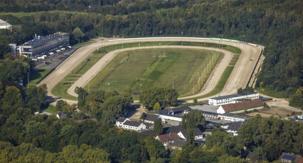 Aerial view, GelsenTrabPark trotting track in the Feldmark district of Gelsenkirchen, Ruhr area, North Rhine-Westphalia, Germany, 2 bridges over the Weser, DE, Europe, Gelsenkirchen, aerial view, aerial photography, aerial photography, racecourse, sport, trotting track, overview, bird's-eye view, bird's-eye view, overview