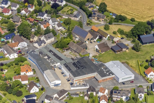 Aerial view, company premises HEICO Befestigungstechnik, Niederense, Ense, Sauerland, North Rhine-Westphalia, Germany, DE, Europe, commercial enterprises, commercial area, commercial area, commercial location, commercial use, industrial area, industrial location, aerial photograph, aerial photography, aerial photography, overview, bird's-eye view, bird's-eye view, overview