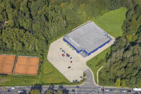 Aerial view, sports hall Schwelm in the district Lindenberg in Schwelm, Ruhr area, North Rhine-Westphalia, Germany, DE, Europe, aerial view, aerial photography, aerial photography, Schwelm, sports, sports hall, overview, bird's-eye view, overview