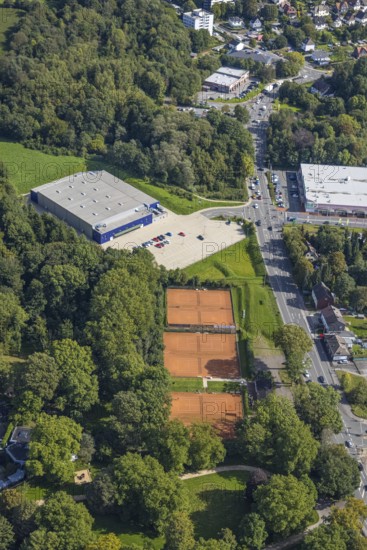 Aerial view, sports hall Schwelm and tennis courts in the district Lindenberg in Schwelm, Ruhr area, North Rhine-Westphalia, Germany, DE, Europe, aerial view, aerial photography, aerial photography, Schwelm, sports, sports hall, tennis, tennis facility, tennis courts, overview, bird's-eye view, overview