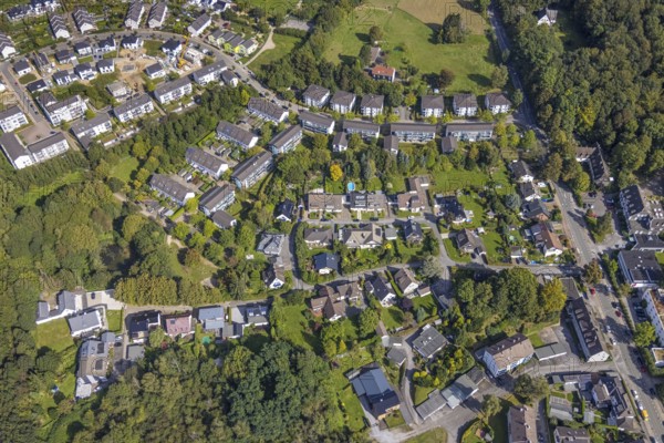 Aerial view, new development area Brunnen am Brunnenweg and Dr.-Emil-Böhmer-Weg in the Lindenberg district of Schwelm, Ruhr area, North Rhine-Westphalia, Germany, construction work, construction area, construction site, building plots, construction project, construction site, DE, Europe, property tax, real estate, aerial photograph, aerial photography, aerial photography, new building, Schwelm, overview, bird's eye view, residential complex, living and living, residential area, residential buildings, residential quality, residential neighbourhood, housing estate, birds-eyes view, overview
