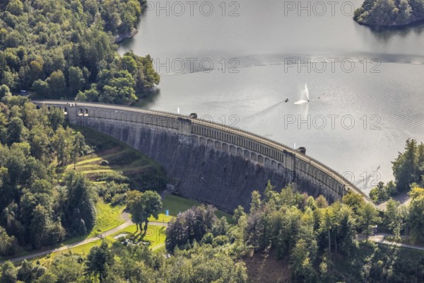 Aerial view, Ennepetalsperre with dam wall and boat with water fountain in the district Altenbreckerfeld in Breckerfeld, Ruhr area, North Rhine-Westphalia, Germany, Breckerfeld, DE, Europe, aerial view, aerial photography, aerial photography, dam, overview, bird's-eye view, overview