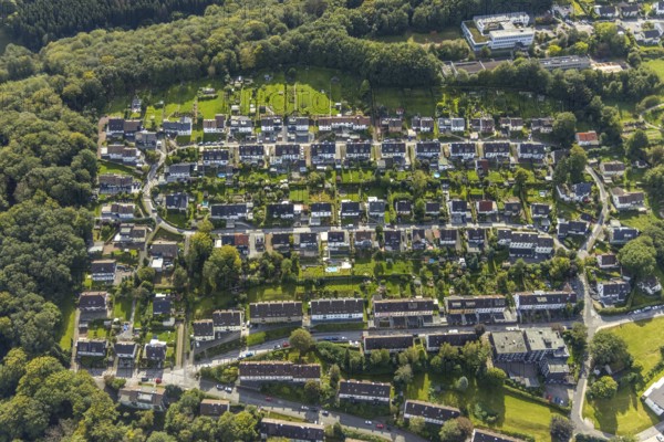 Aerial view, residential area Wilhelmshöhe Leibnizstraße and secondary school Friedenshöhe in the district Altenvoerde in Ennepetal, Ruhr area, North Rhine-Westphalia, Germany, education, educational institution, DE, Ennepetal, Europe, property tax, secondary school, real estate, educational institute, aerial photograph, aerial photography, aerial photography, school, overview, bird's-eye view, residential complex, living and life, residential area, residential buildings, residential quality, residential neighbourhood, housing estate, birds-eyes view, overview