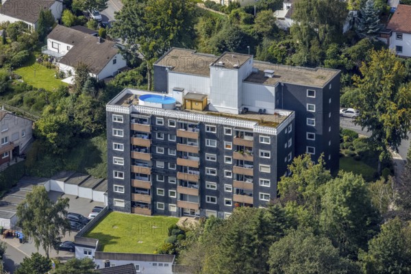 Aerial view, high-rise building with pool on the roof at Sonnenweg in the district Voerde in Ennepetal, Ruhr area, North Rhine-Westphalia, Germany, DE, Ennepetal, Europe, aerial view, aerial photography, aerial photography, swimming pool, overview, bird's-eye view, overview