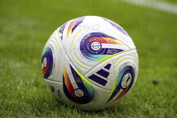 Symbolic image 3rd league 2025/26 (Germany, Football) : Close-up of the match ball Adidas W EURO25 Konektis Pro