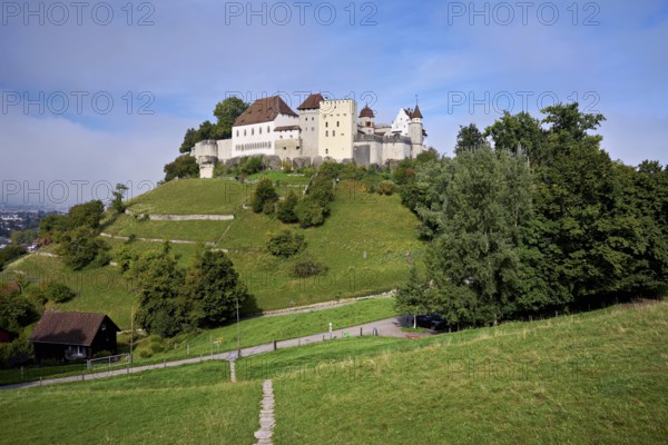 Castle of the Habsburgs, Kyburgers on an almost circular Molasse hill, Lenzburg, Canton Aargau, Switzerland