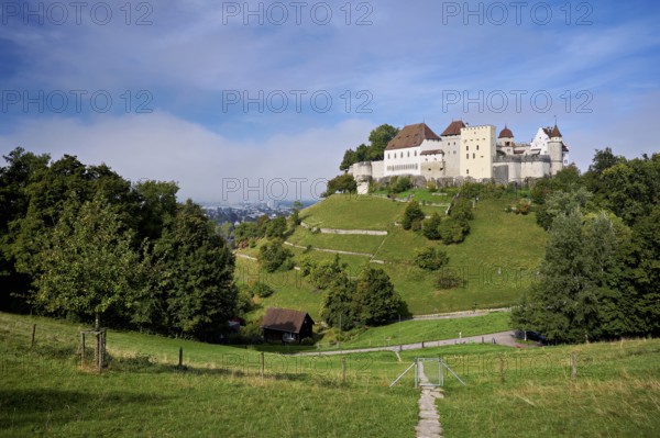 Castle of the Habsburgs, Kyburgers on an almost circular Molasse hill, Lenzburg, Canton Aargau, Switzerland