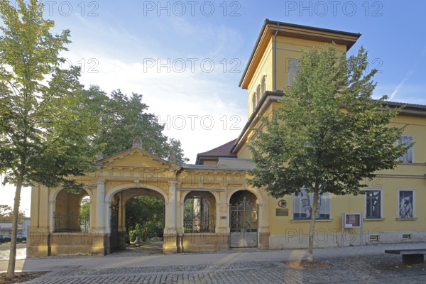 Classicist building built in 1857 by the Glockenmuseum, Stadtmuseum, GlockenStadtMuseum, Apolda, Thuringia, Germany