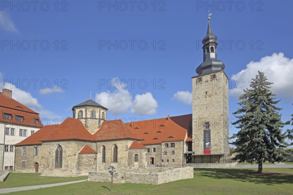 Inner courtyard with Romanesque castle chapel built in the 10th century and Paris Tower, Querfurt Castle, Romanesque Road, Saxony-Anhalt, Germany