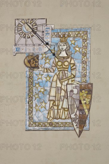 Town coat of arms with sundial, wall mosaic, female figure with shield and crown, detail, town hall, Coswig, Fläming, Saxony-Anhalt, Germany