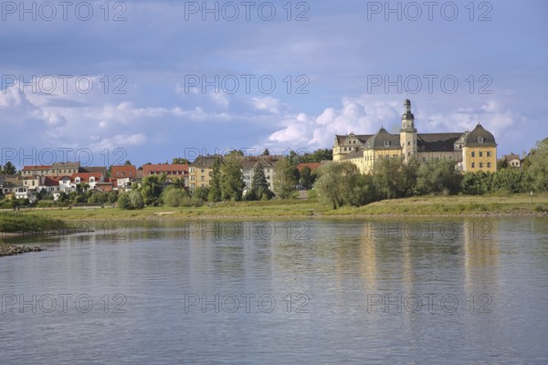 View of Coswig with castle on the Elbe, banks of the Elbe, cityscape, Fläming, Saxony-Anhalt, Germany