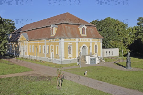 Baroque town hall and monument to Russian Tsarina and Empress Catherine the Great, castle garden, Zerbst, Fläming, Saxony-Anhalt, Germany