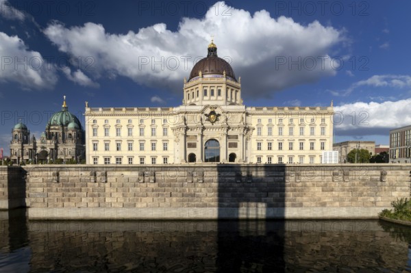 Berlin Palace with Humboldt Forum, Berlin, Germany, 8 September 2025 < english> Berlin Palace with Humboldt Forum, September 8, 2025
