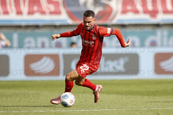 Football, Bundesliga 1, Matchday 3, 2025/2026, 1. FC Heidenheim vs. Borussia Dortmund, 13/09/2025, Voith-Arena, Heidenheim, Germany, Arijon IBRAHIMOVIC 1. FC Heidenheim 22