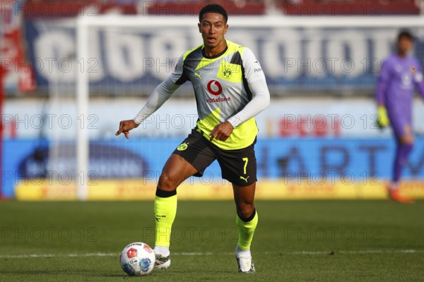 Football, Bundesliga 1, Matchday 3, 2025/2026, 1. FC Heidenheim vs. Borussia Dortmund, 13/09/2025, Voith-Arena, Heidenheim, Germany, Jobe BELLINGHAM Borussia Dortmund 7