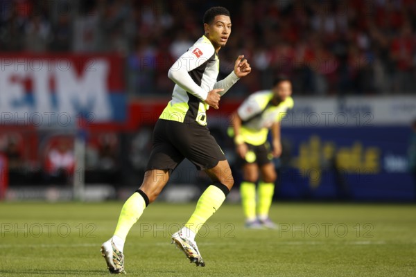 Football, Bundesliga 1, Matchday 3, 2025/2026, 1. FC Heidenheim vs. Borussia Dortmund, 13/09/2025, Voith-Arena, Heidenheim, Germany, Jobe BELLINGHAM Borussia Dortmund 7