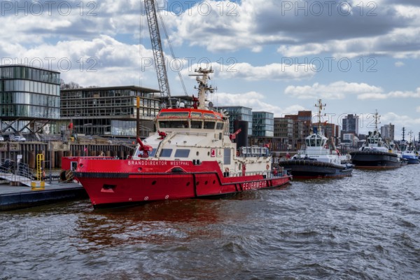 Tugboat pier Neumühlen on the Elbe, Hamburg, Germany