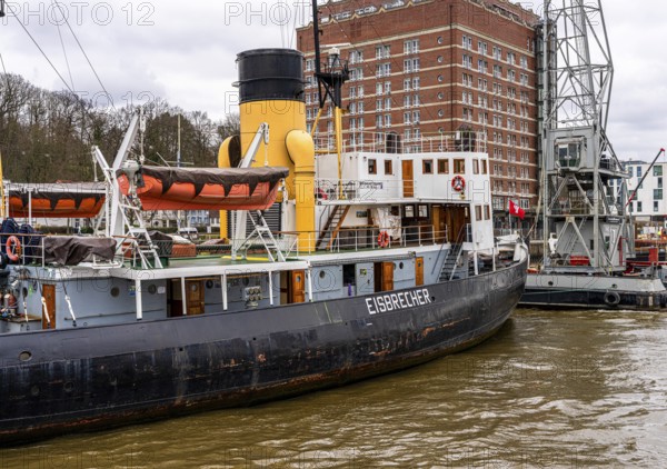Icebreaker in the Oevelgönne museum harbour, Hamburg, Germany