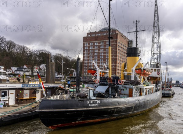 Tugboat pier Neumühlen on the Elbe, Hamburg, Germany
