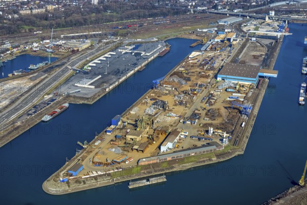 Aerial view, Duisburg harbour, coal island, Duisport, Rhine-Herne Canal, Ruhr, Ruhrort, Duisburg, Ruhr area, North Rhine-Westphalia, Germany, DE, Europe, birds-eyes view, aerial view, aerial photography, aerial photography, overview, bird's eye view