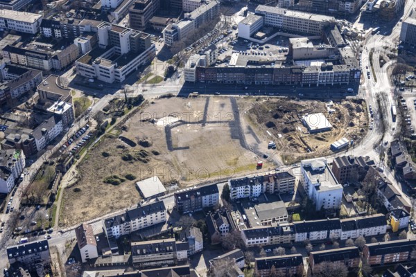 Aerial view, construction site for new residential complex, Mercator Quartier Duisburg, Gutenbergstraße, Oberstraße, Altstadt, Duisburg, Ruhr area, North Rhine-Westphalia, Germany, construction work, building, construction area, building site, building plots, construction project, construction site, DE, Europe, aerial view, aerial photography, aerial photography, new building, overview, bird's-eye view, bird's-eye view, overview