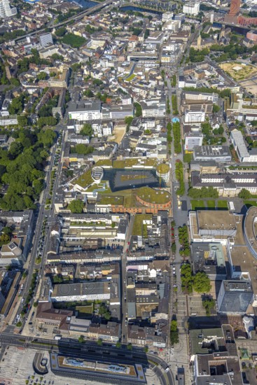 Aerial view, construction project new office building Düsseldorfer Straße at the former city library, pedestrian zone Königstraße, Forum Duisburg shopping centre, sculpture Lifesaver Duisburg, old town, Duisburg, Ruhr area, North Rhine-Westphalia, Germany, construction work, construction area, construction site, building plots, construction project, construction site, DE, Europe, aerial view, aerial photography, aerial photography, sculpture, overview, bird's-eye view, former central library, overview