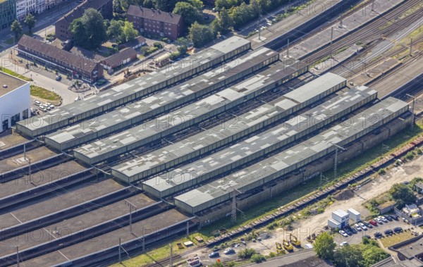 Aerial view, Duisburg central station, Dellviertel, Duisburg, Ruhr area, North Rhine-Westphalia, Germany, railway tracks, railway station, DE, Deutsche Bahn AG, Europe, central station, main station, junction station, aerial view, aerial photography, aerial photography, overview, bird's-eye view, overview