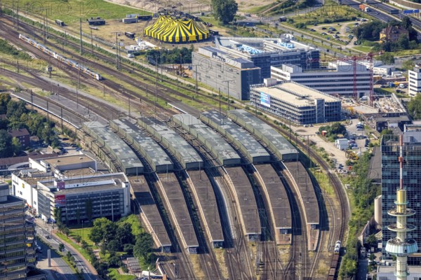 Aerial view, Duisburg central station, Dellviertel, Duisburg, Ruhr area, North Rhine-Westphalia, Germany, railway tracks, railway station, DE, Deutsche Bahn AG, Europe, central station, main station, junction station, aerial view, aerial photography, aerial photography, overview, bird's-eye view, overview